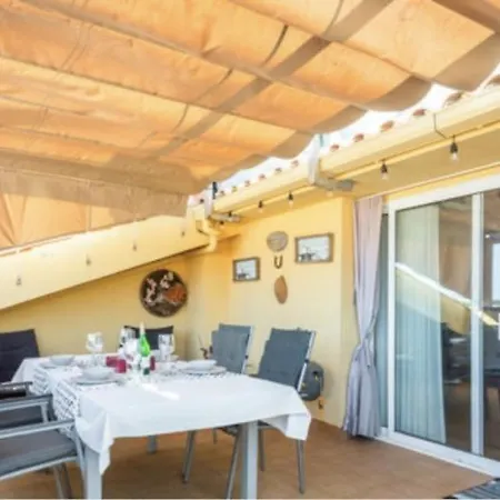 Reconnectar Montserrat Apartment Blanes